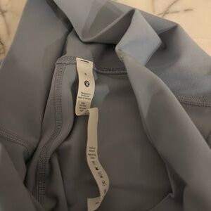 Lululemon size 8 legging light blue